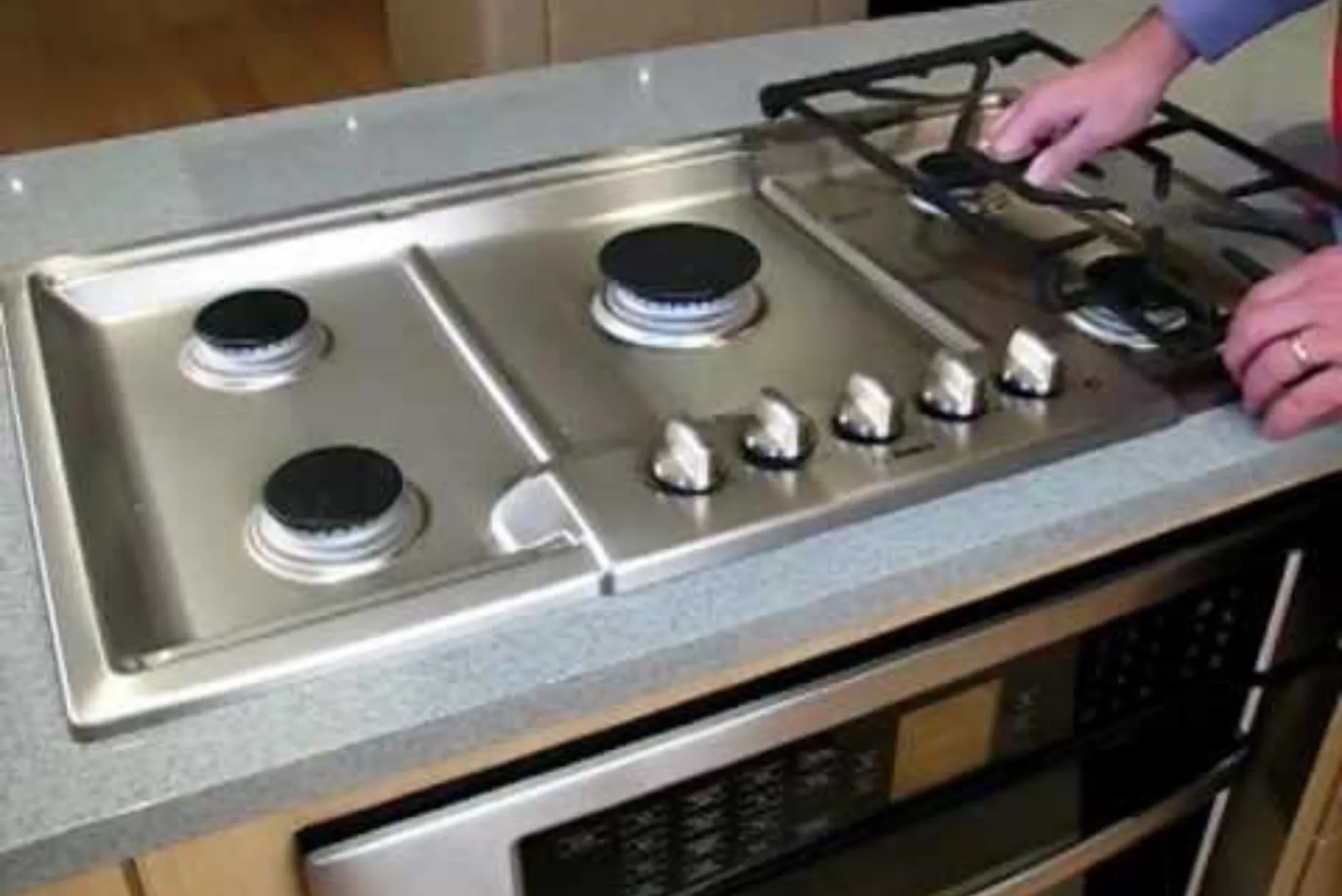 Stove Spill Tray Cleaning